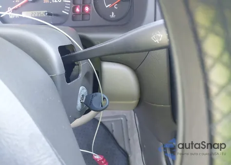 2005 Nissan Sentra 1.8 из США, поврежденный, VIN 3N1CB51D95L569528